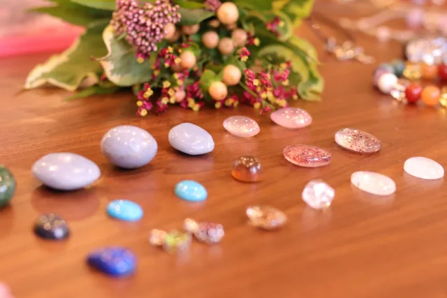 天然石を仕入れ